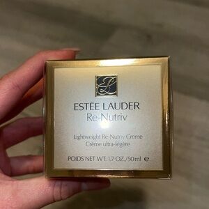 RE-NUTRIV LIGHTWEIGHT MOISTURIZER CREME 1.7